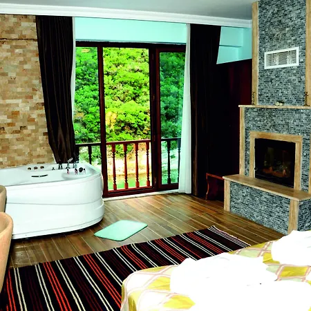 Hill River 3* Ağva