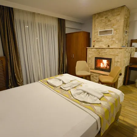 Hotel Hill River