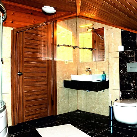 Hotel Hill River 3*