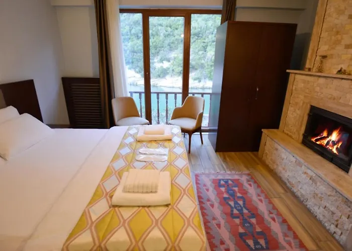 Hill River Agva (Marmara)